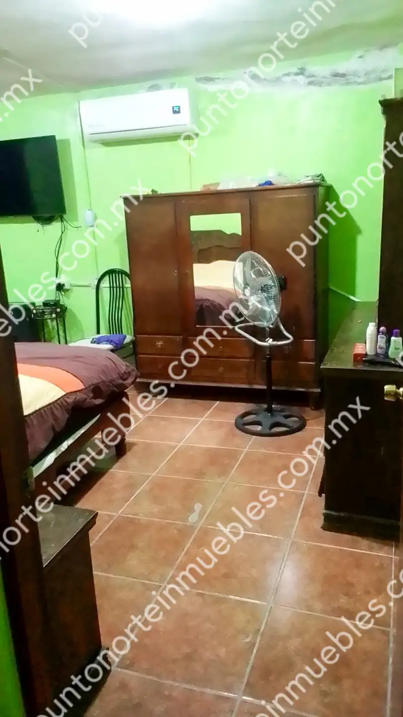 Venta de Quinta 3,000m2 San Buenaventura, con Casa de Campo con Cochera, Alberca, Asaderos, agua, electricidad  