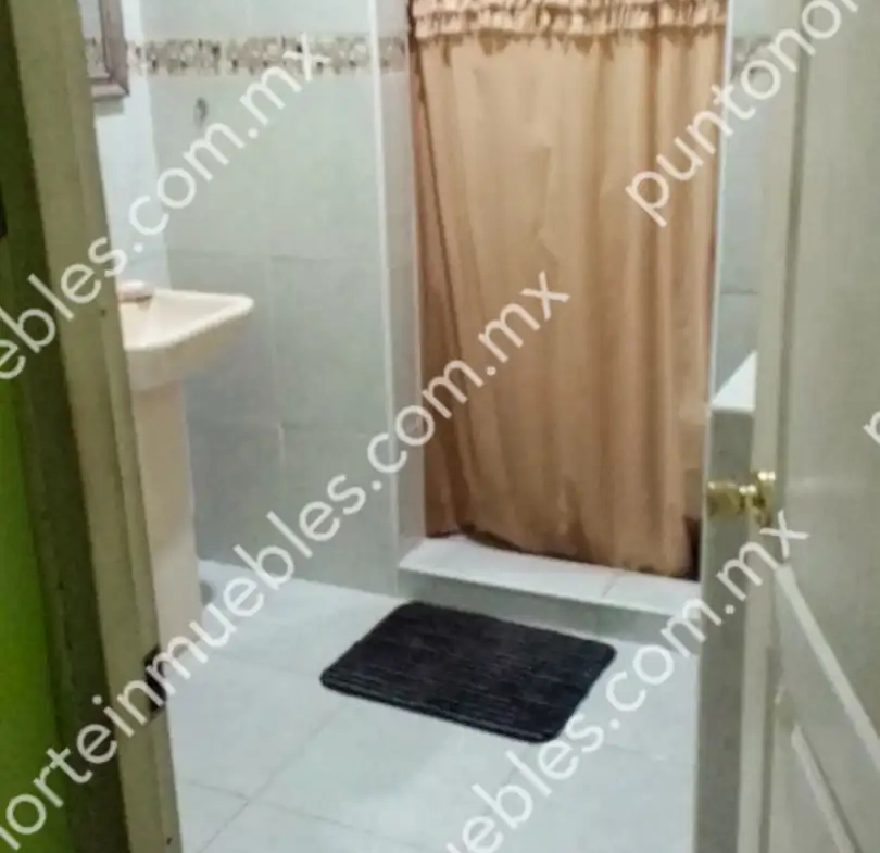 Venta de Quinta 3,000m2 San Buenaventura, con Casa de Campo con Cochera, Alberca, Asaderos, agua, electricidad  