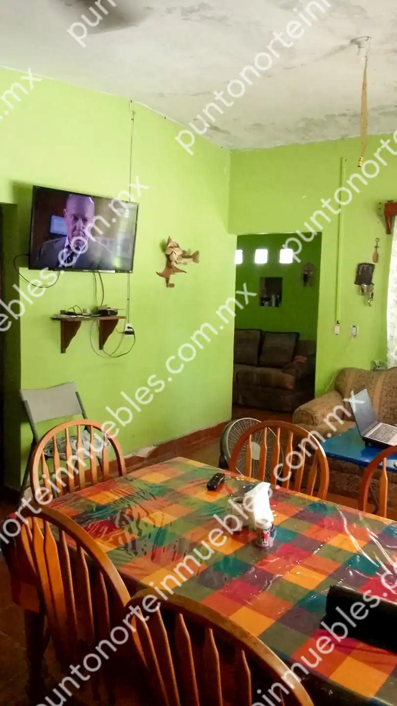 Venta de Quinta 3,000m2 San Buenaventura, con Casa de Campo con Cochera, Alberca, Asaderos, agua, electricidad  