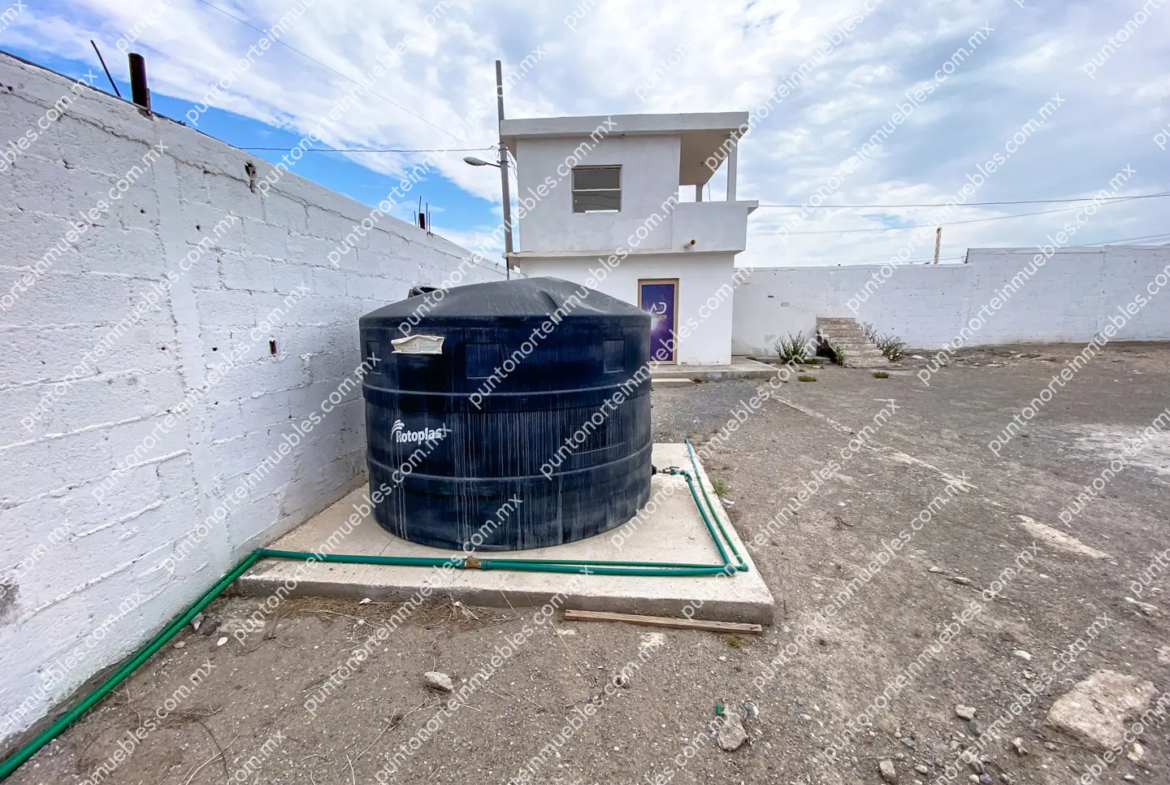 Venta o Renta Terreno Bardeado Castaños