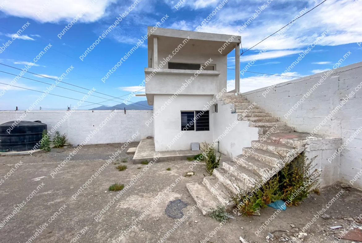 Venta o Renta Terreno Bardeado Castaños