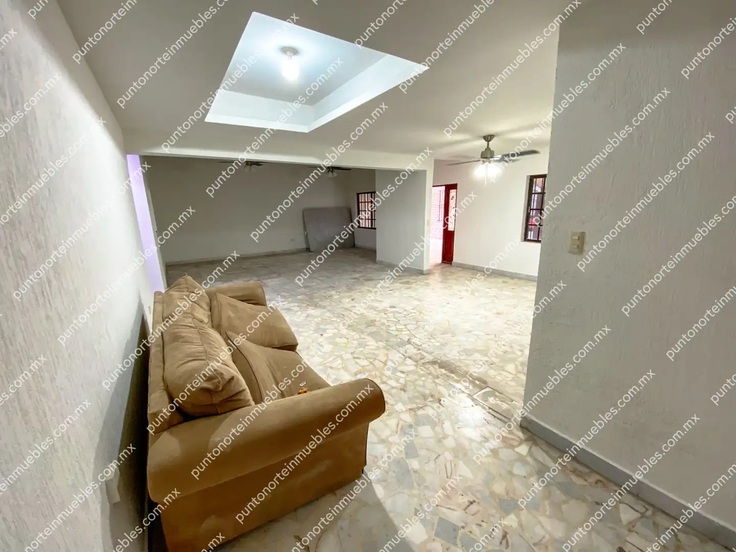 Casa Col Deportiva 2 Plantas 03 Venta Casa 3 Recamaras Col Cd Deportiva, 270m2 de Construcción,
