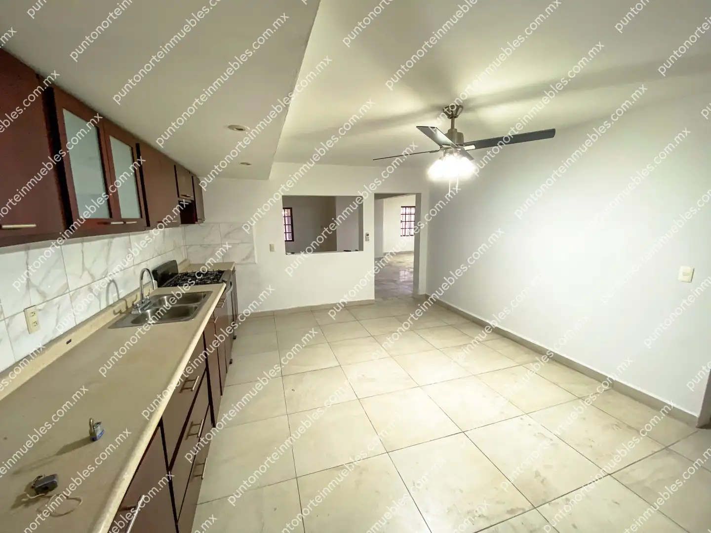 Casa Col Deportiva 2 Plantas 08 Venta Casa 3 Recamaras Col Cd Deportiva, 270m2 de Construcción,