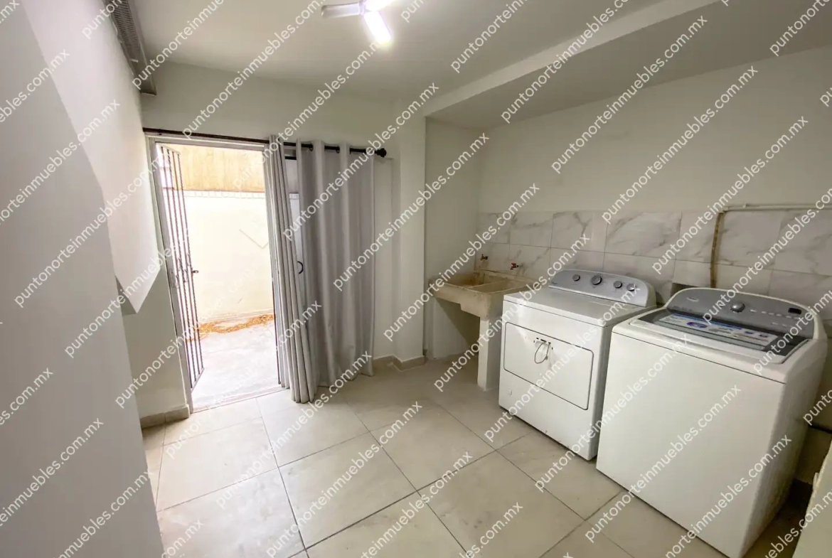 Venta Casa 3 Recamaras Col Cd Deportiva, 270m2 de Construcción,