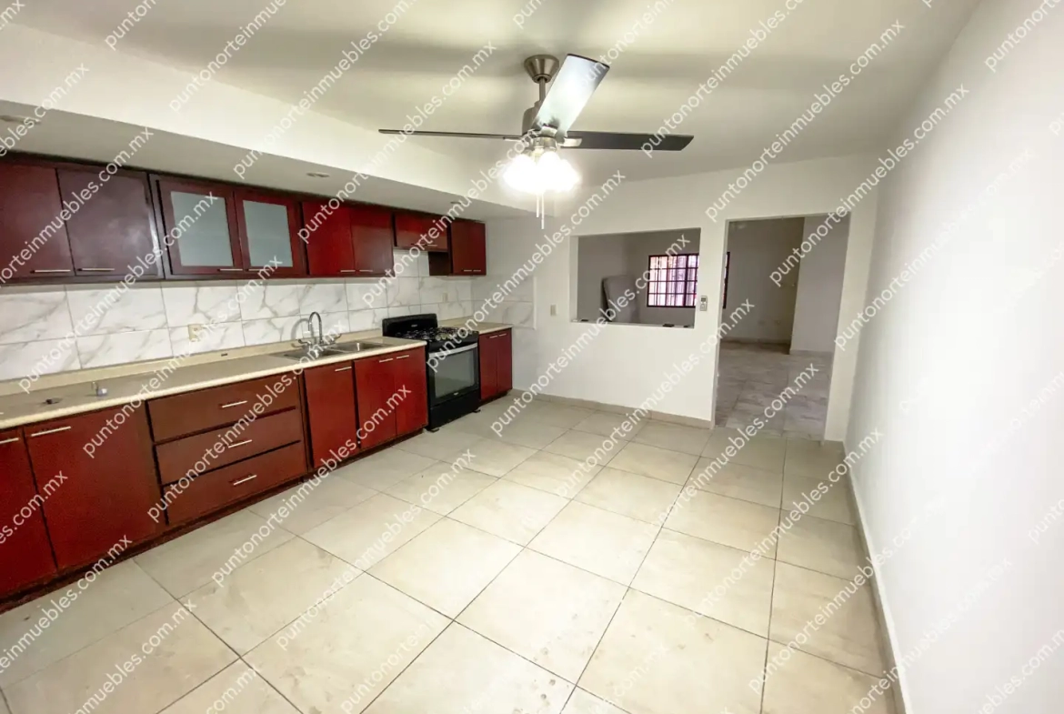 Venta Casa 3 Recamaras Col Cd Deportiva, 270m2 de Construcción,