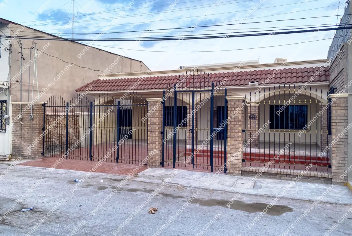 Venta Casa 3 Recamaras Col Cd Deportiva, 270m2 de Construcción,