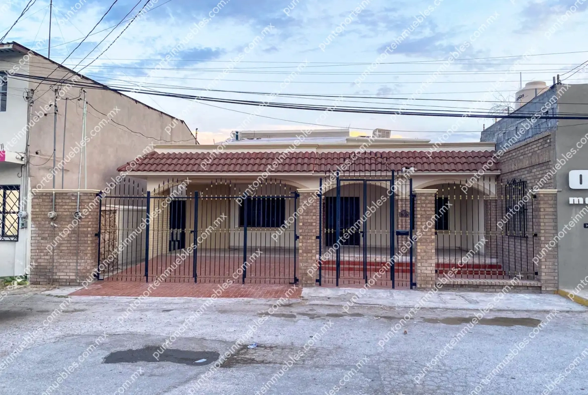Venta Casa 3 Recamaras Col Cd Deportiva, 270m2 de Construcción,
