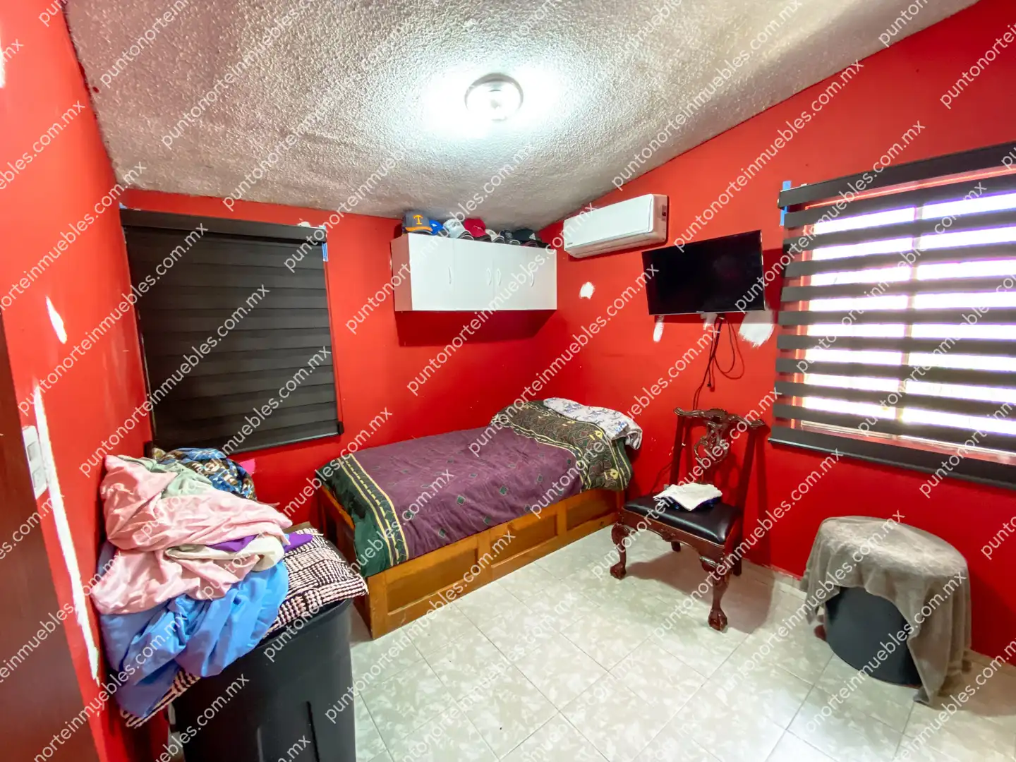 Casa Col Fovissste 17 Venta de Casa 3 Recámaras con Cochera y Portón Electrico a una cuadra Colegio La Salle