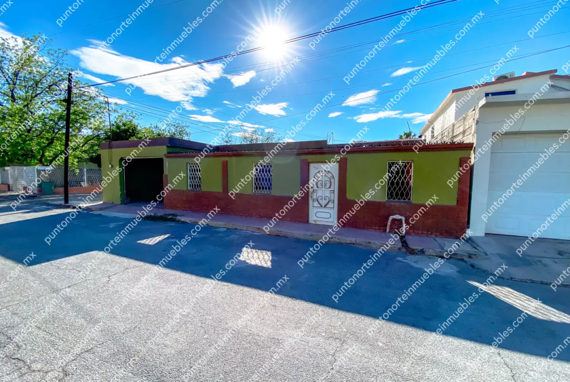 Venta Casa 3 Recamaras en Esquina Col Roma, Monclova, 120m2 de Construcción