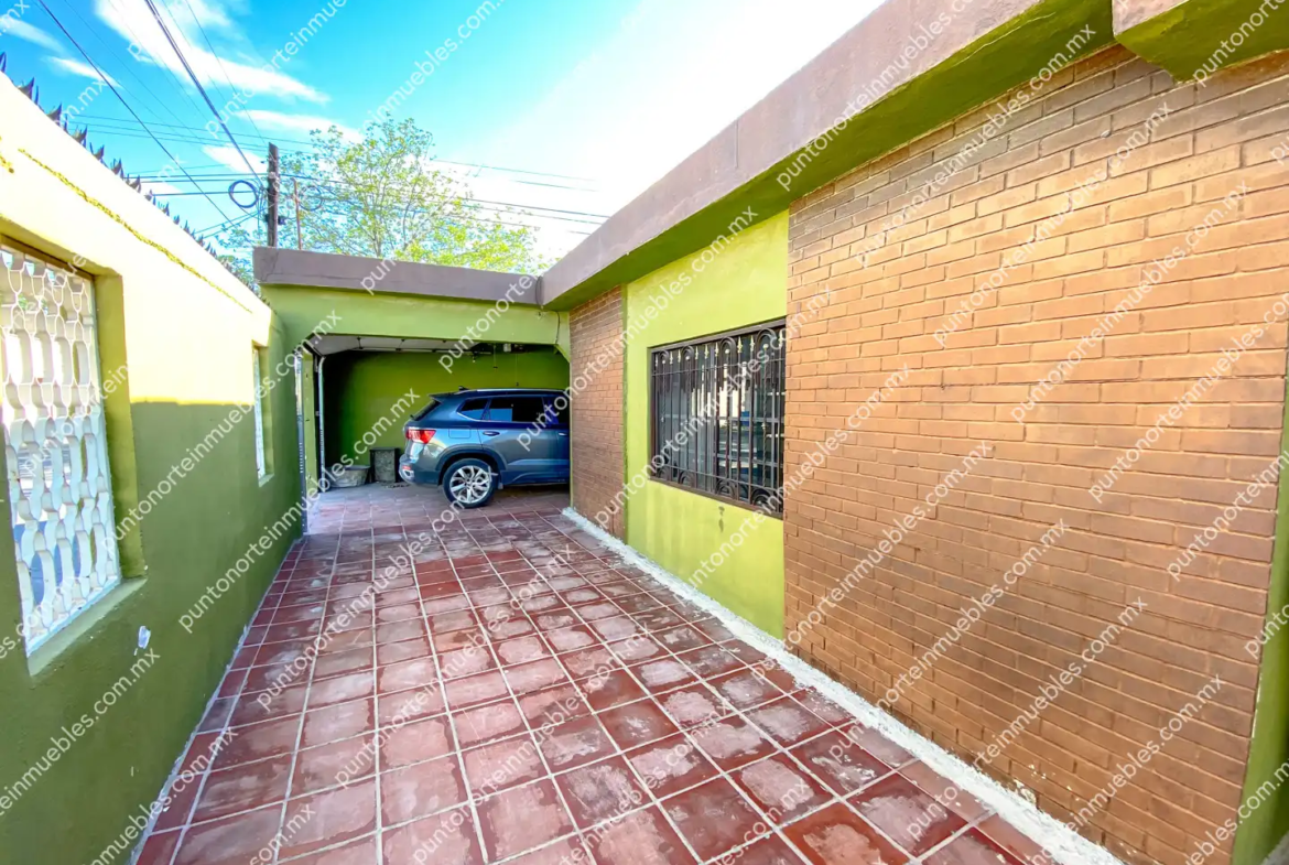 Venta Casa 3 Recamaras en Esquina Col Roma, Monclova, 120m2 de Construcción