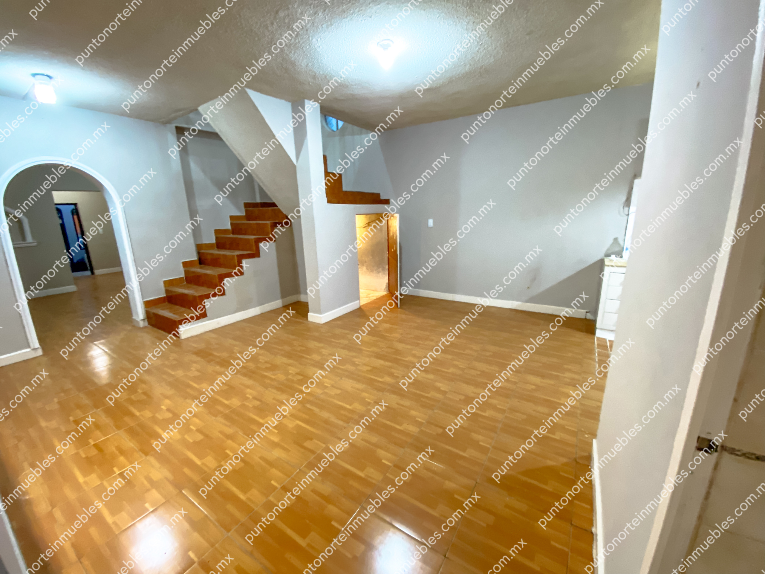 Casa Col Santa Monica 12 Venta Casa Col Santa Mónica 4 Recámaras y 3 baños, con Cochera y Portón Electrico