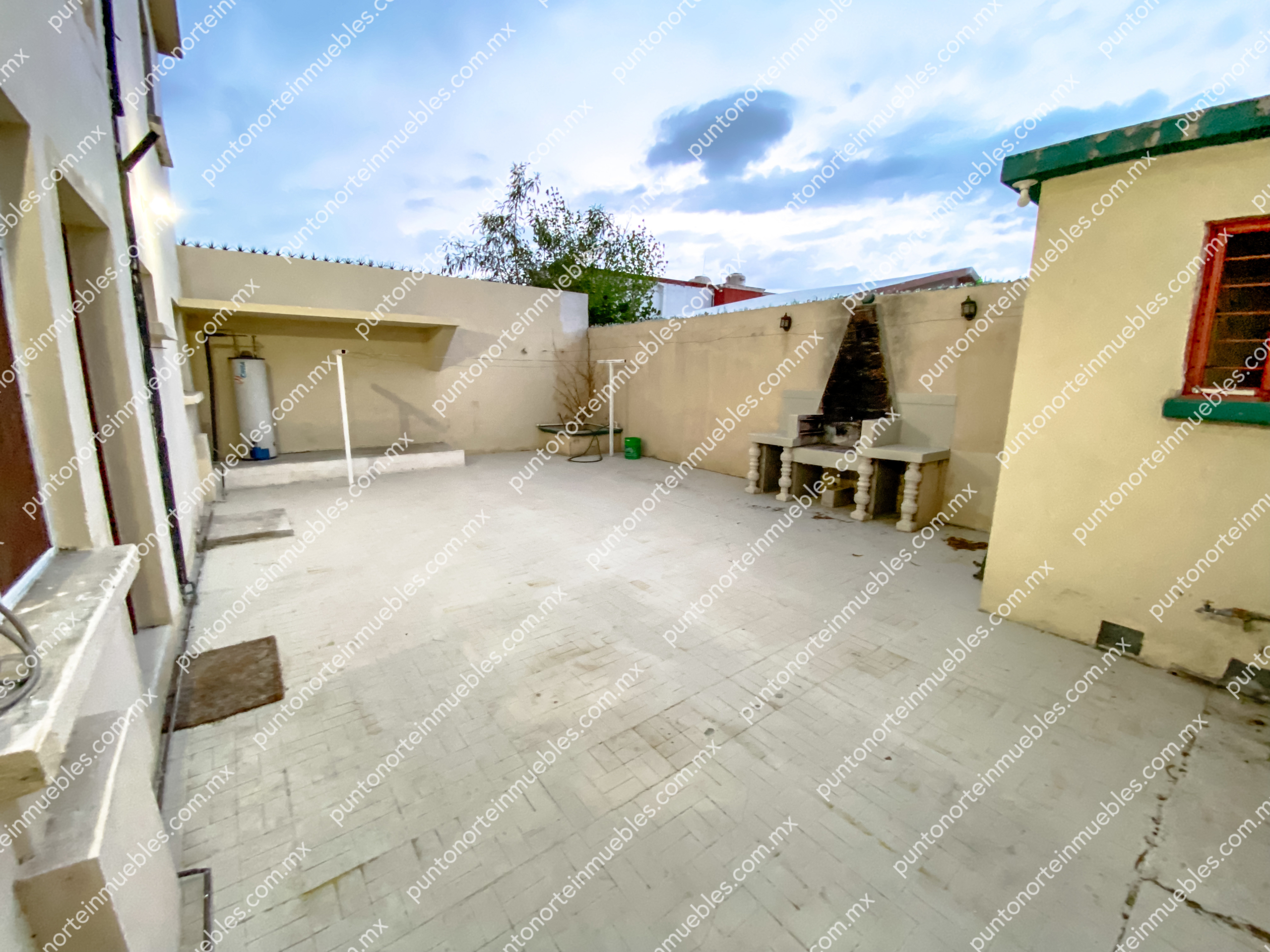 Casa Col Santa Monica 13 Venta Casa Col Santa Mónica 4 Recámaras y 3 baños, con Cochera y Portón Electrico