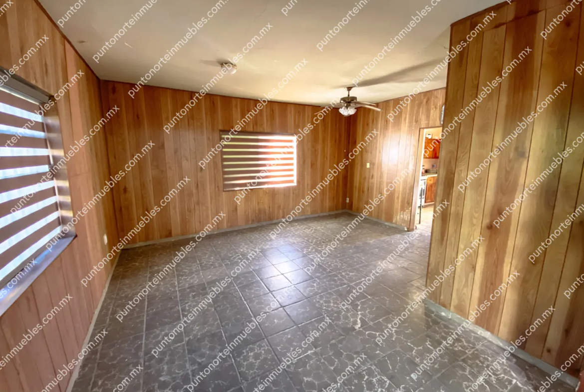 Venta Casa 3 Recamaras en Esquina Col Roma, Monclova, 120m2 de Construcción