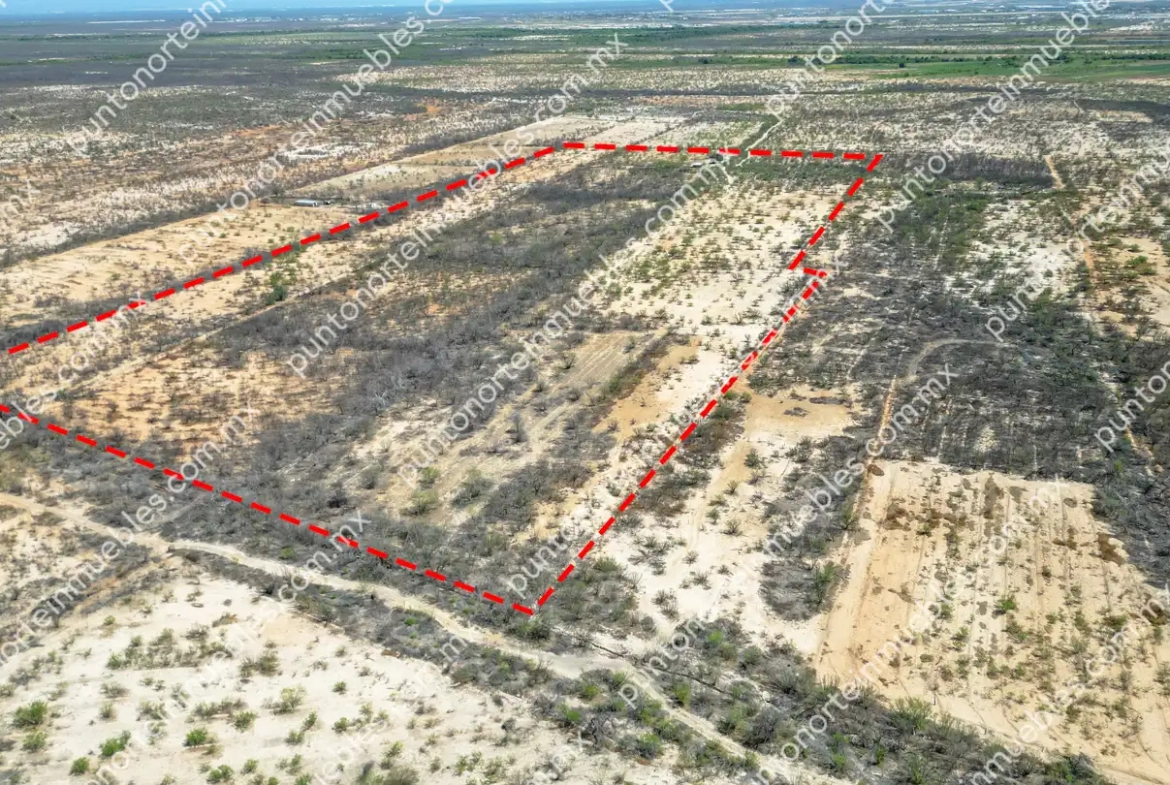 Venta Terreno 22.7 Hectáreas delimitadas en Estancias de San Juan, colinda con Rio Monclova