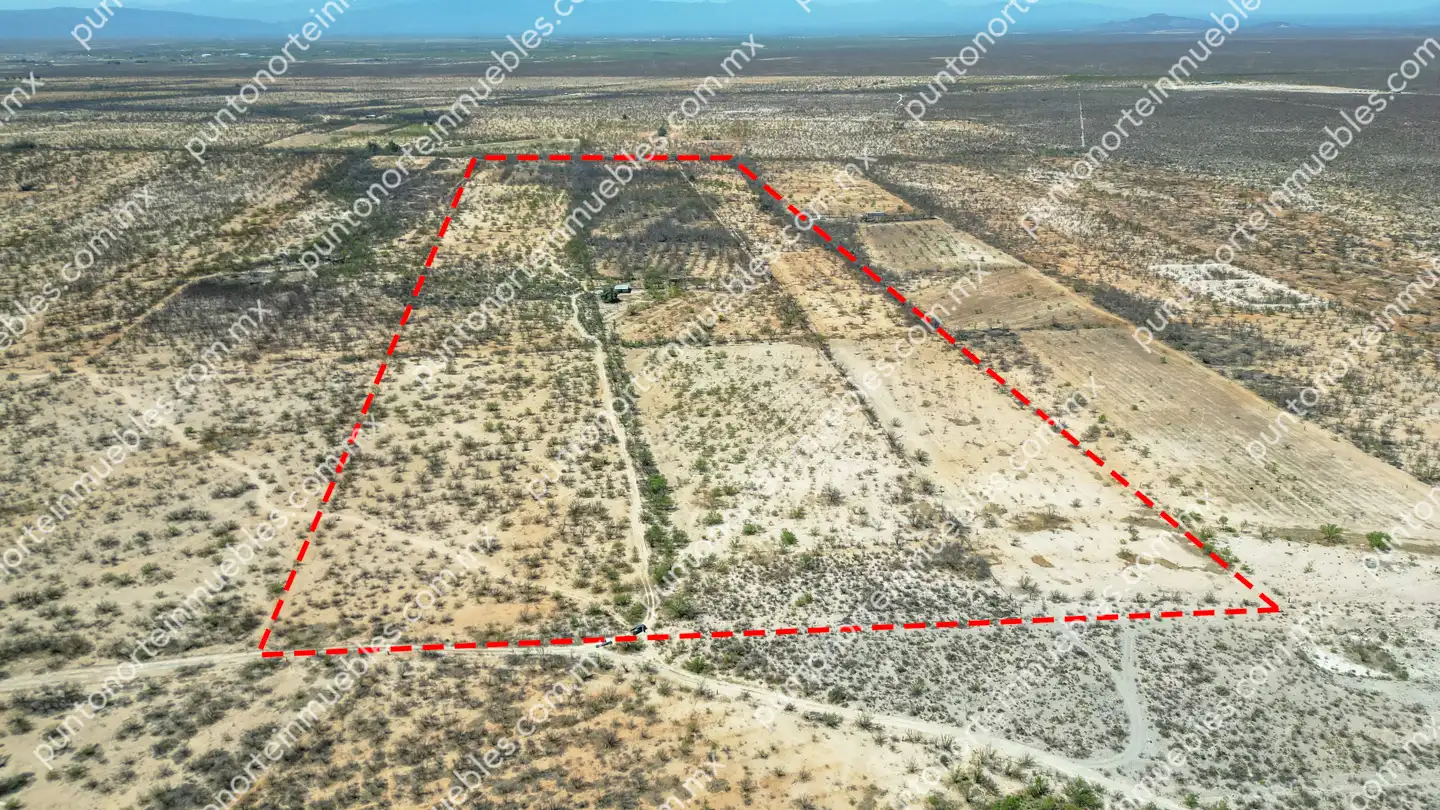 Terreno 22.7 HAS por Toton 10 Venta Terreno 22.7 Hectáreas delimitadas en Estancias de San Juan, colinda con Rio Monclova