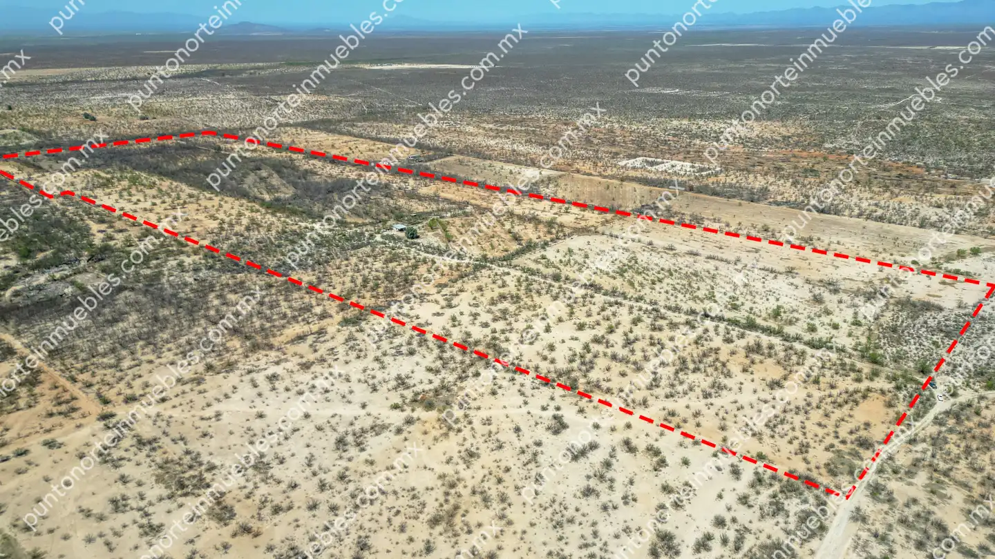 Terreno 22.7 HAS por Toton 13 Venta Terreno 22.7 Hectáreas delimitadas en Estancias de San Juan, colinda con Rio Monclova