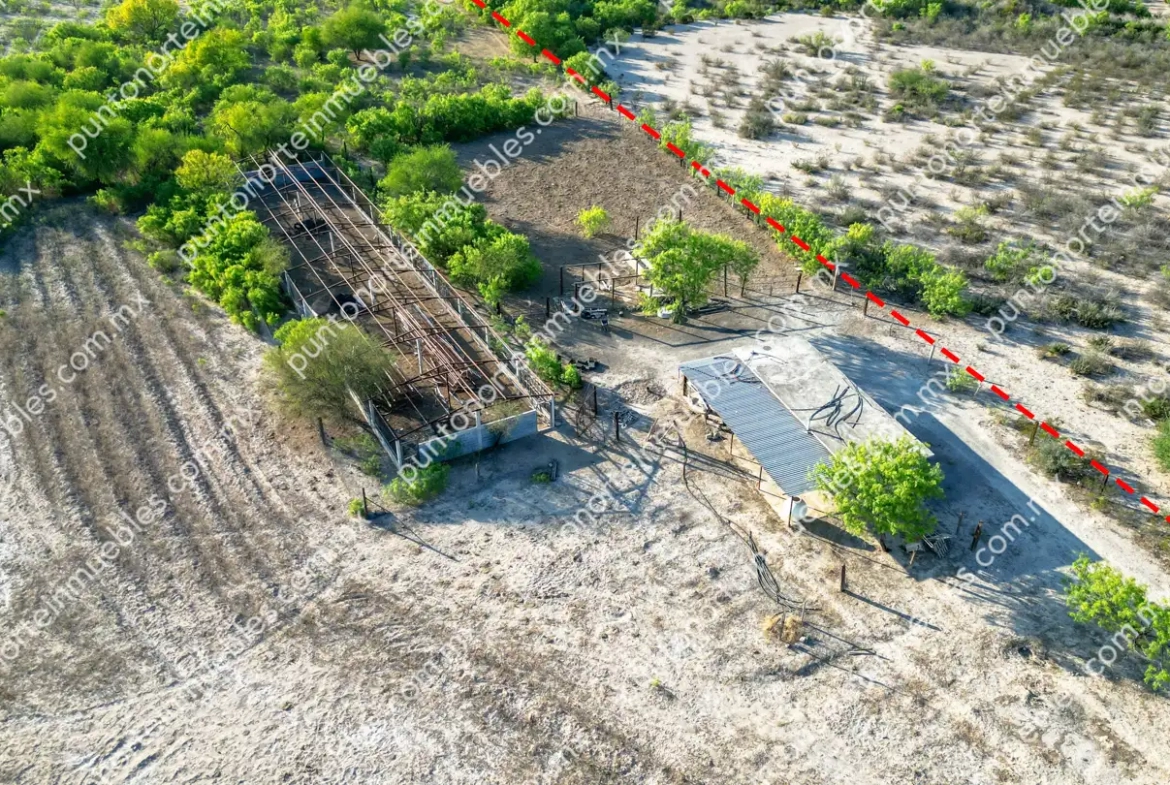 Venta Terreno 7 Hectáreas delimitado en Estancias de Santa Ana, cerca de Rieles