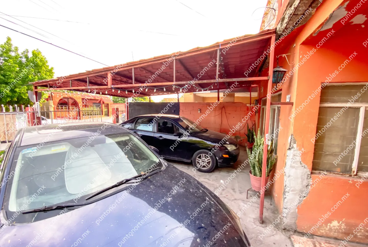 En Venta Casa 3 Recámaras a espaldas Soriana San buena con 325m2 de Terreno, Zona Centro San Buena