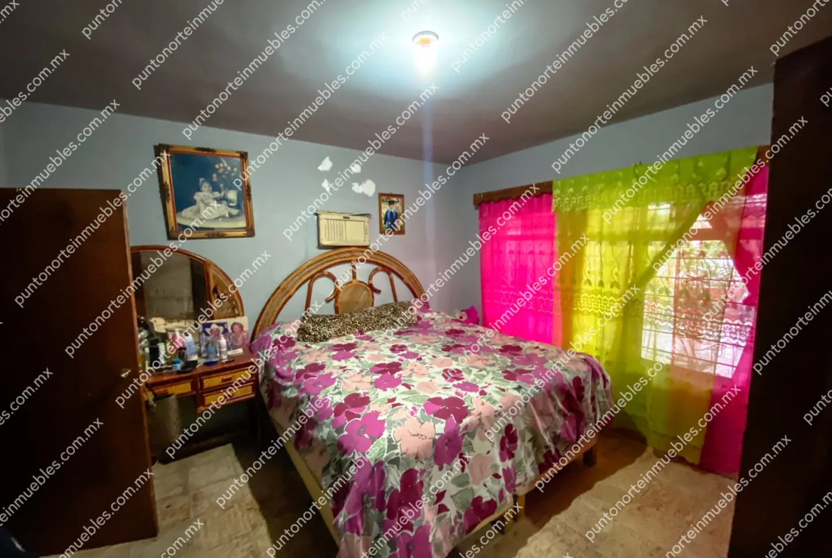 En Venta Casa 3 Recámaras a espaldas Soriana San buena con 325m2 de Terreno, Zona Centro San Buena