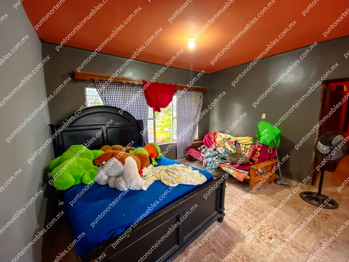 Casa Calle Victoria San Buena 13 En Venta Casa 3 Recámaras a espaldas Soriana San buena con 325m2 de Terreno, Zona Centro San Buena