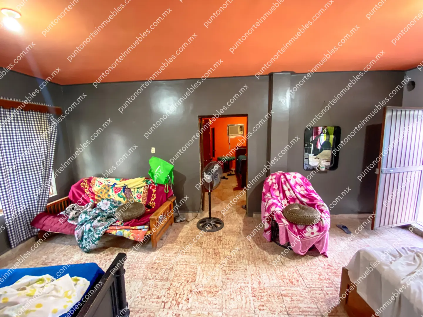 Casa Calle Victoria San Buena 14 En Venta Casa 3 Recámaras a espaldas Soriana San buena con 325m2 de Terreno, Zona Centro San Buena