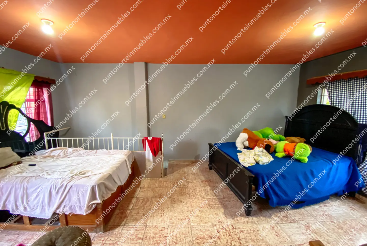 En Venta Casa 3 Recámaras a espaldas Soriana San buena con 325m2 de Terreno, Zona Centro San Buena