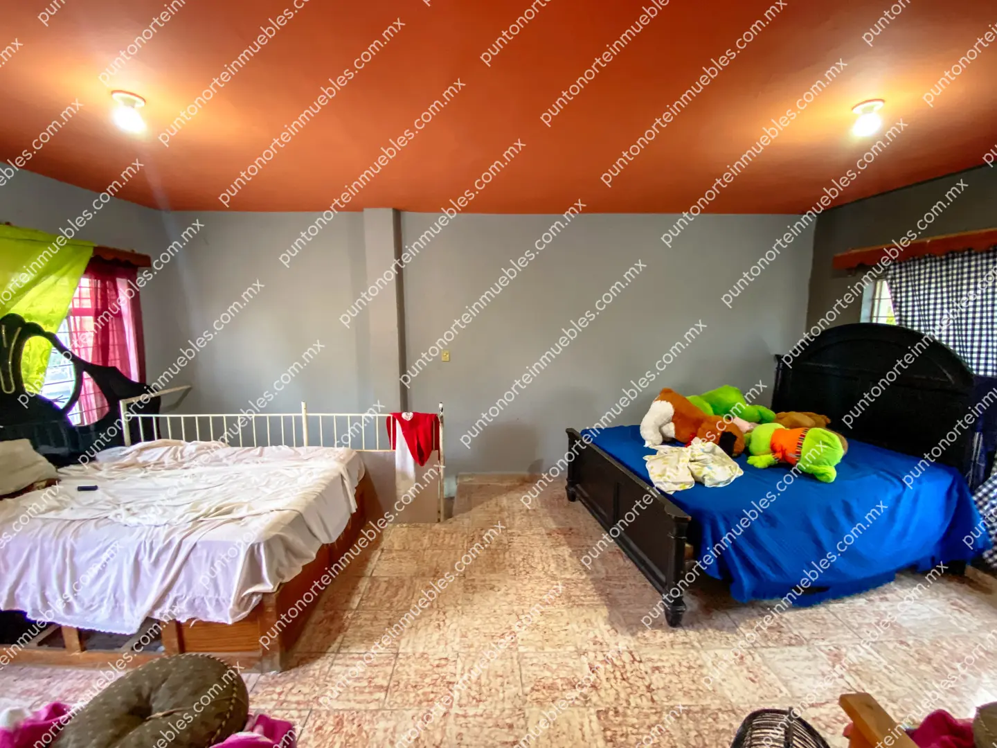 Casa Calle Victoria San Buena 15 En Venta Casa 3 Recámaras a espaldas Soriana San buena con 325m2 de Terreno, Zona Centro San Buena