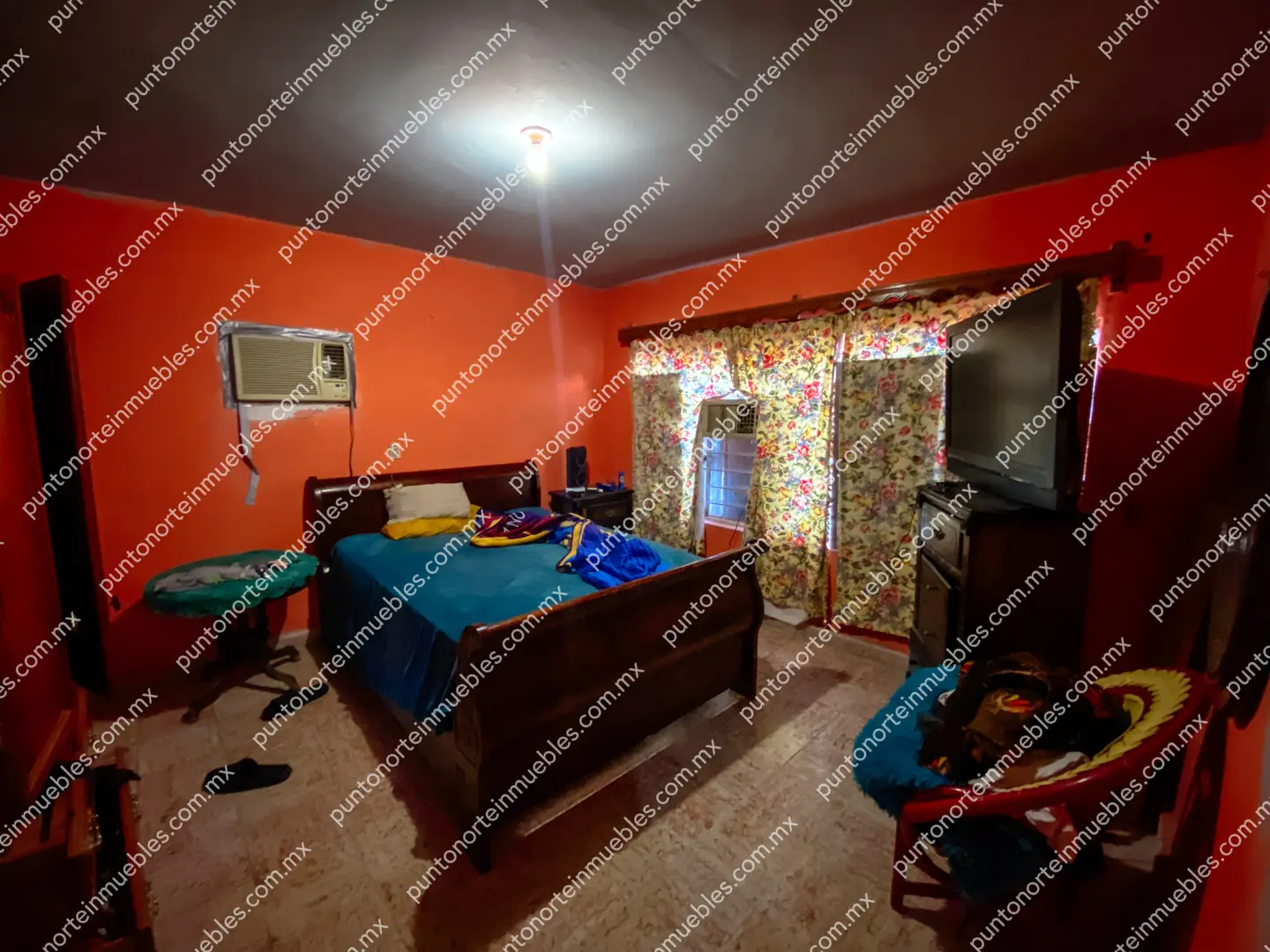 Casa Calle Victoria San Buena 16 En Venta Casa 3 Recámaras a espaldas Soriana San buena con 325m2 de Terreno, Zona Centro San Buena