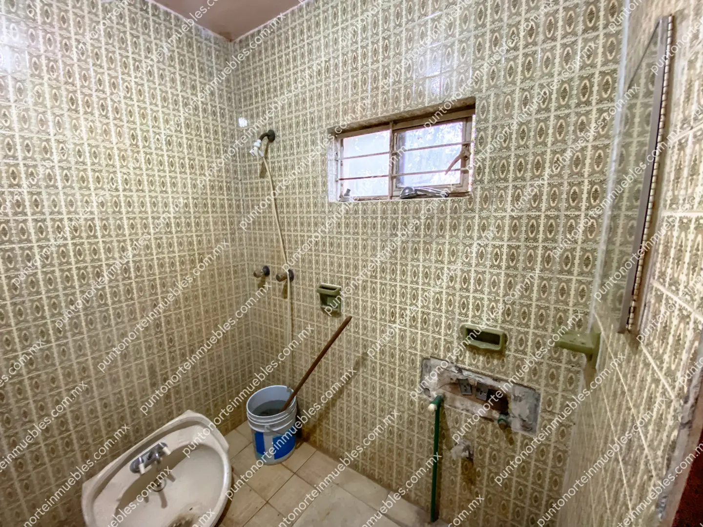 Casa Calle Victoria San Buena 19 En Venta Casa 3 Recámaras a espaldas Soriana San buena con 325m2 de Terreno, Zona Centro San Buena
