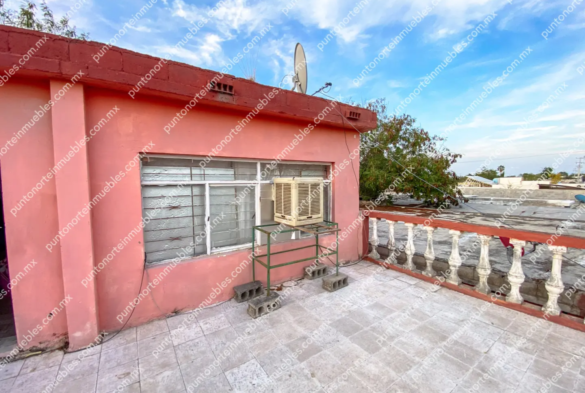 En Venta Casa 3 Recámaras a espaldas Soriana San buena con 325m2 de Terreno, Zona Centro San Buena