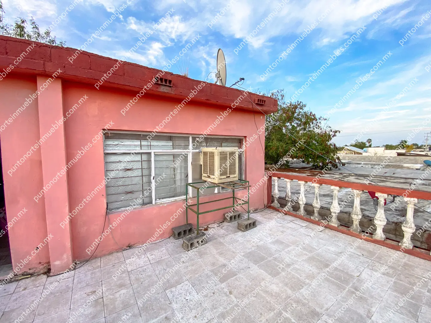 Casa Calle Victoria San Buena 22 En Venta Casa 3 Recámaras a espaldas Soriana San buena con 325m2 de Terreno, Zona Centro San Buena