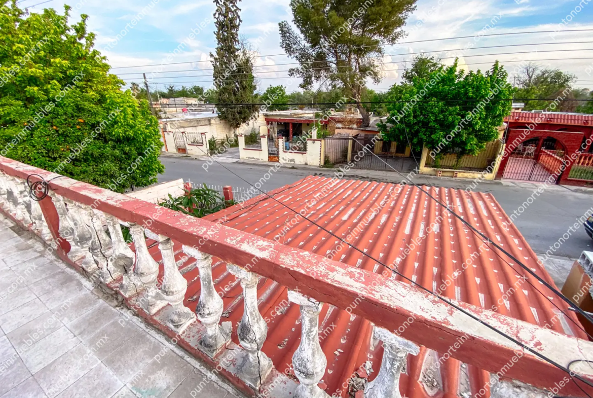 En Venta Casa 3 Recámaras a espaldas Soriana San buena con 325m2 de Terreno, Zona Centro San Buena