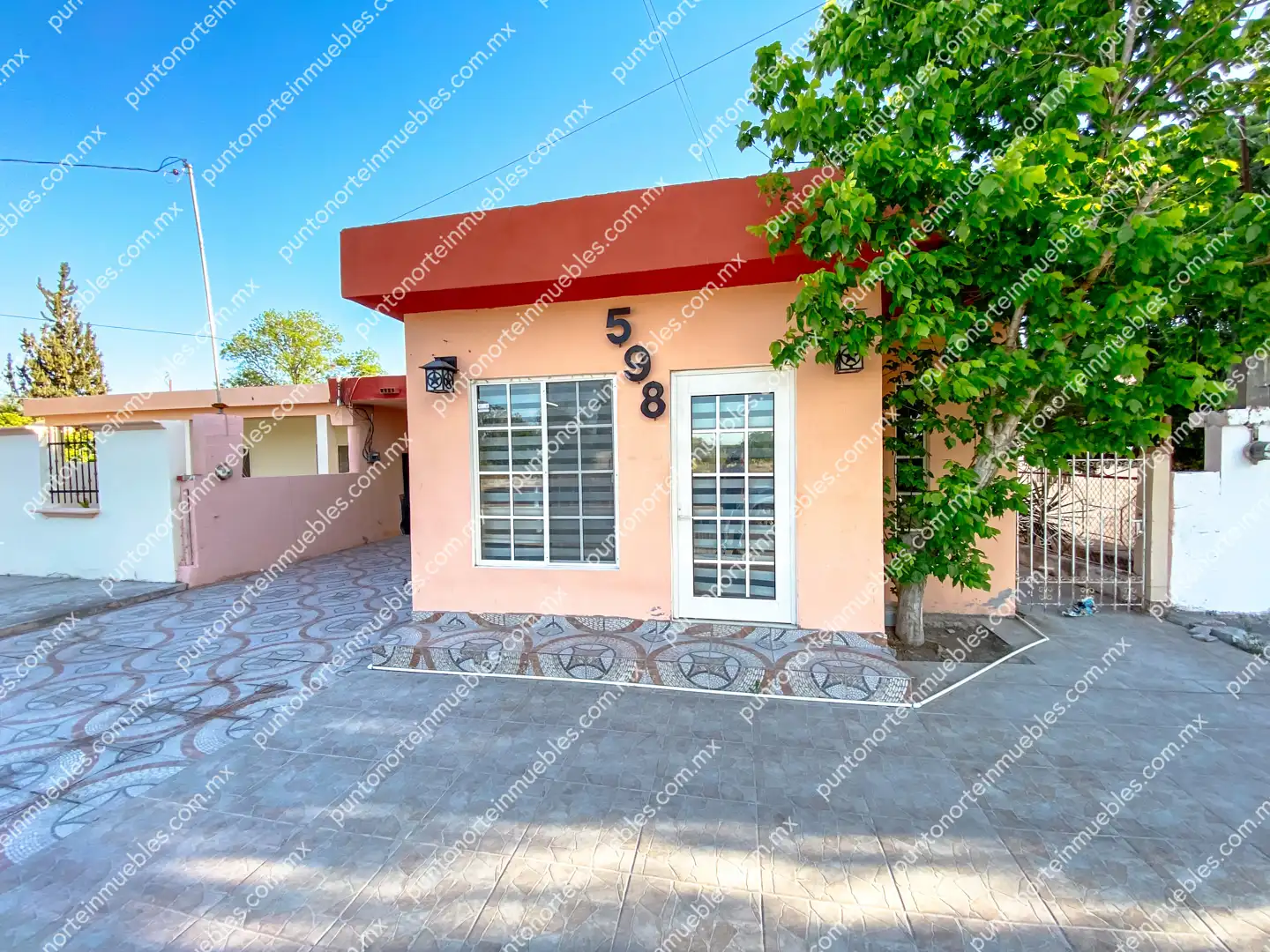 Casa Calle Zaragoza San Buena 03 Venta Casa Tipo Quinta con 3 Recamaras, Cocina con Granito, Local Comercial y Alberca, Terreno de 500m2, San Buena