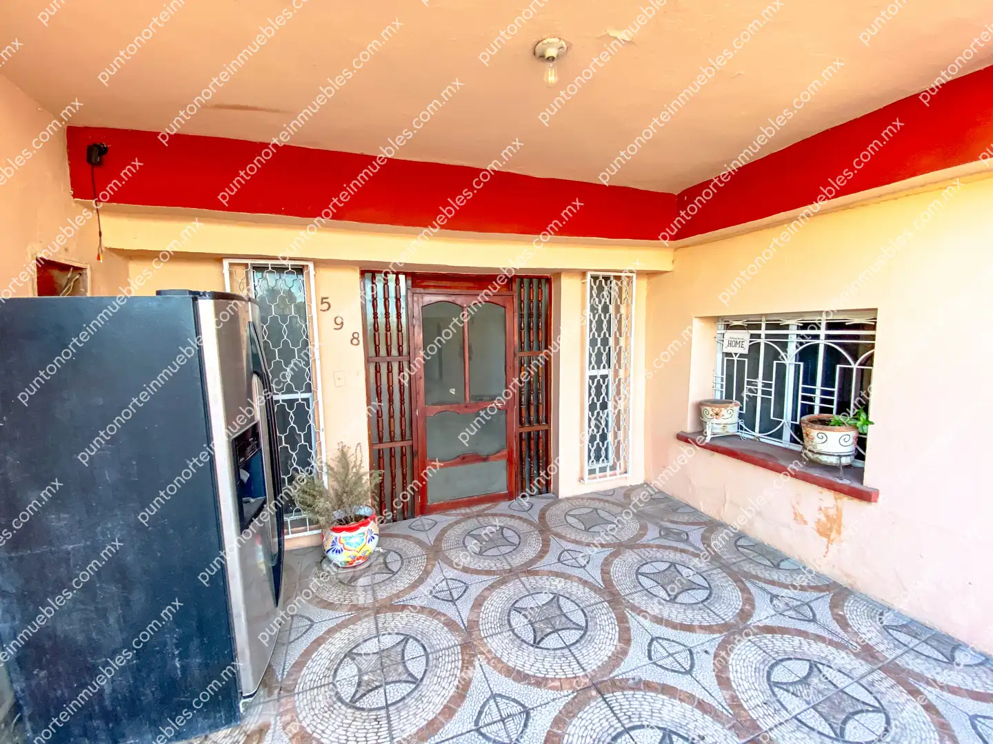 Casa Calle Zaragoza San Buena 05 Venta Casa Tipo Quinta con 3 Recamaras, Cocina con Granito, Local Comercial y Alberca, Terreno de 500m2, San Buena