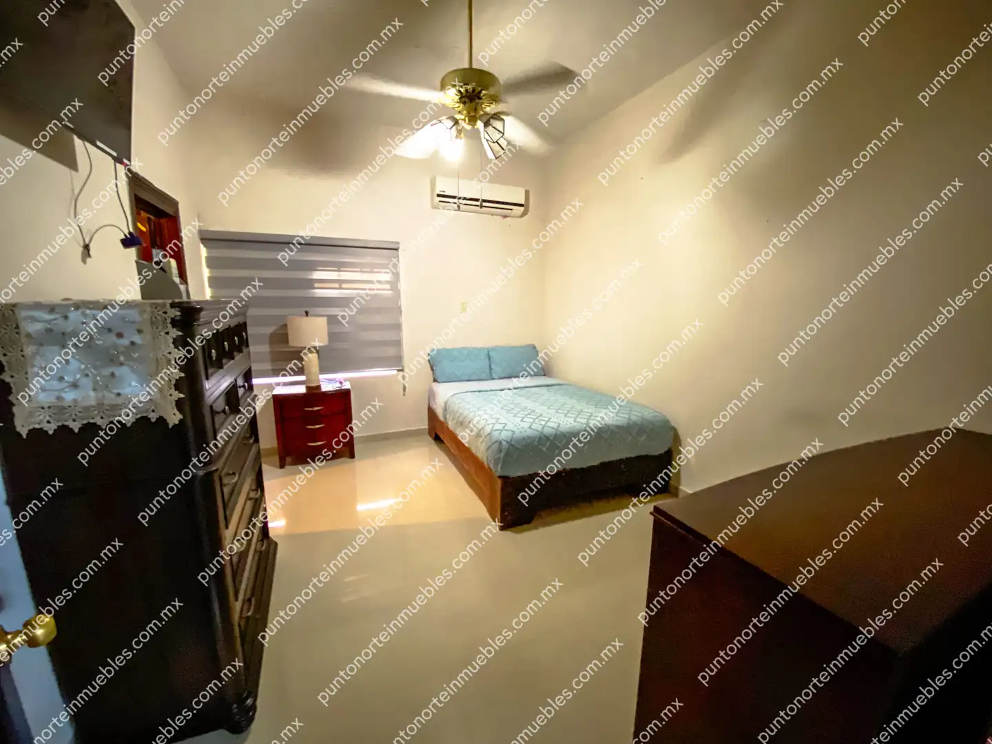 Casa Calle Zaragoza San Buena 08 Venta Casa Tipo Quinta con 3 Recamaras, Cocina con Granito, Local Comercial y Alberca, Terreno de 500m2, San Buena