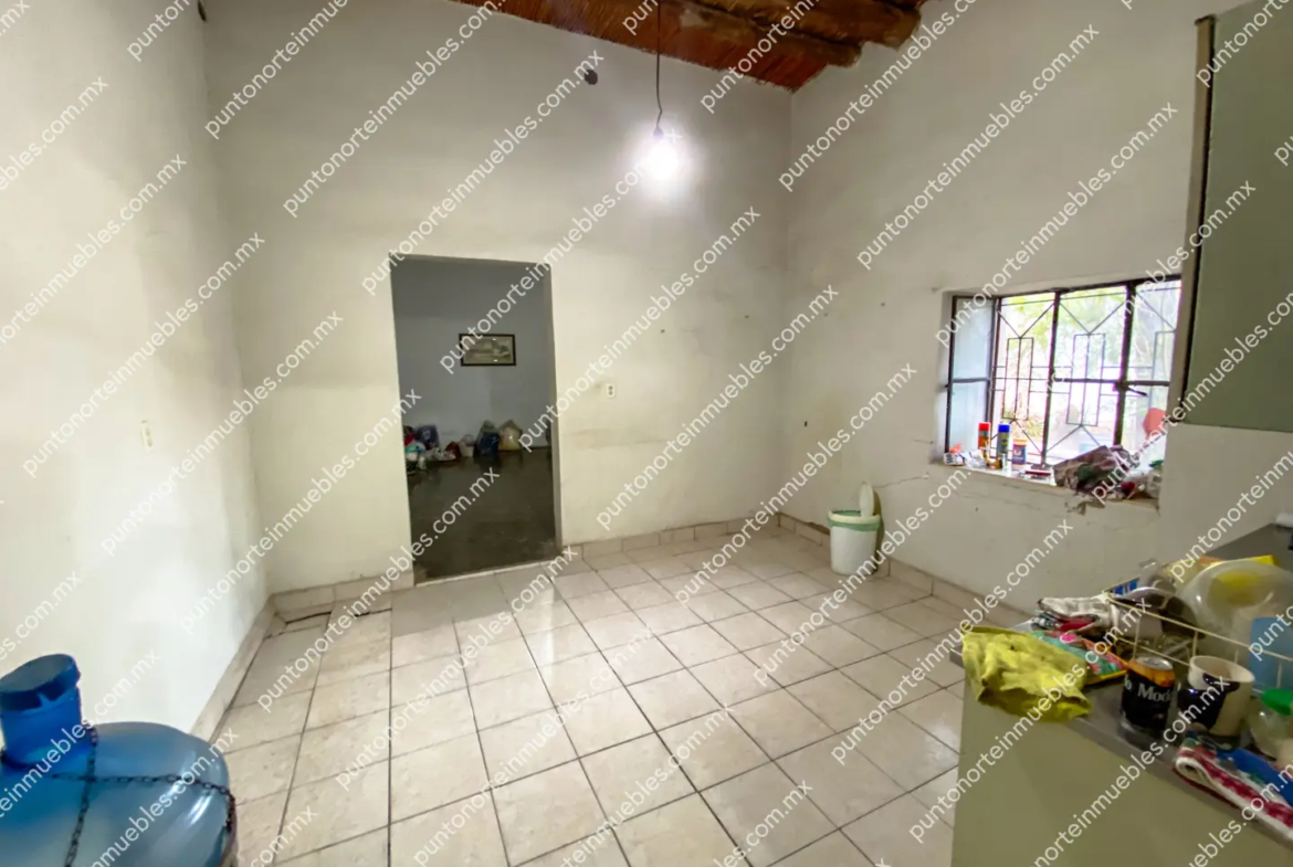 Venta Casa 3 Recámaras frente Aurrera San buena, Terreno amplio 1,052m2 con 160m2 de Construcción