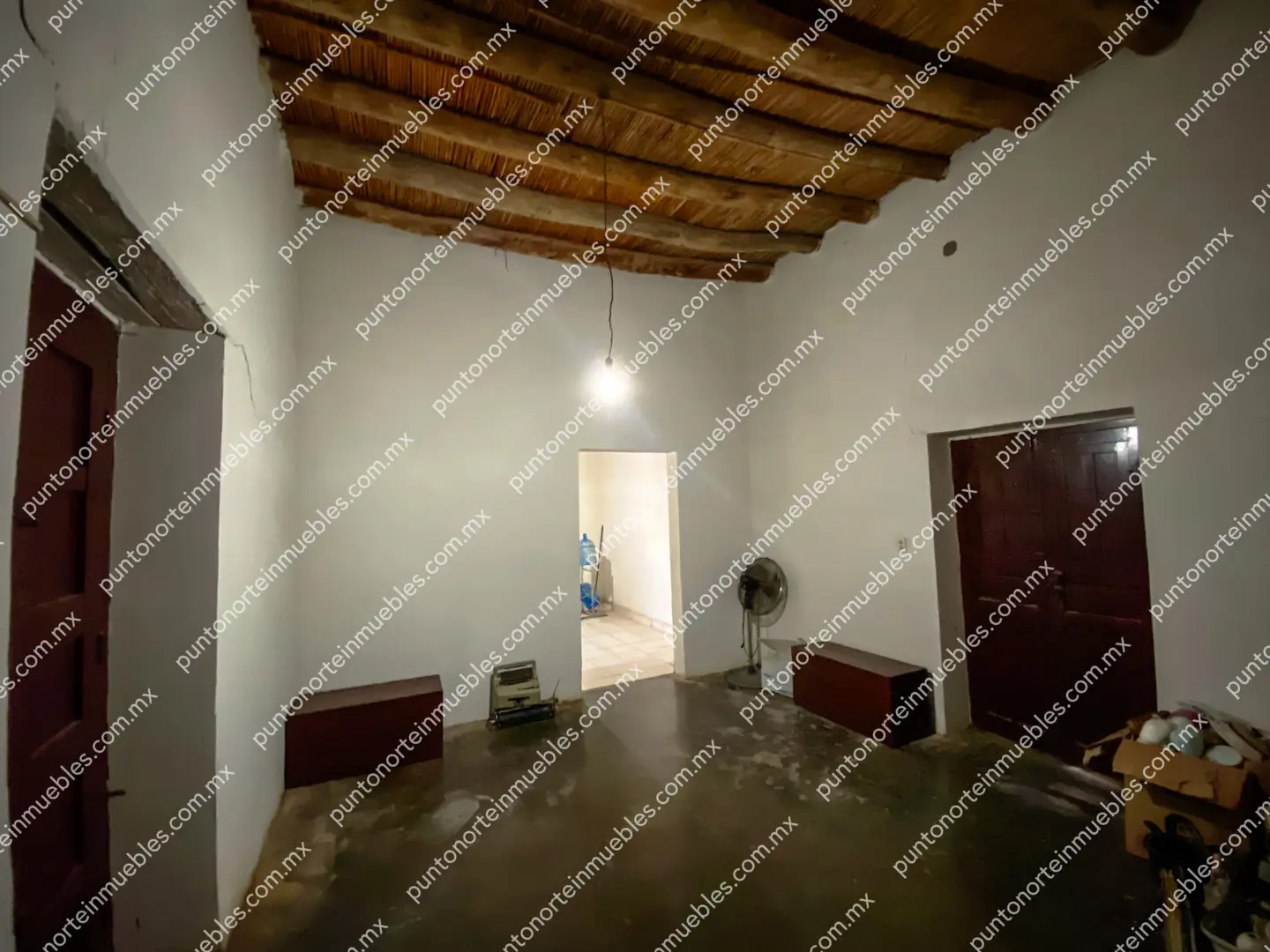 Venta Casa 3 Recámaras frente Aurrera San buena, Terreno amplio 1,052m2 con 160m2 de Construcción