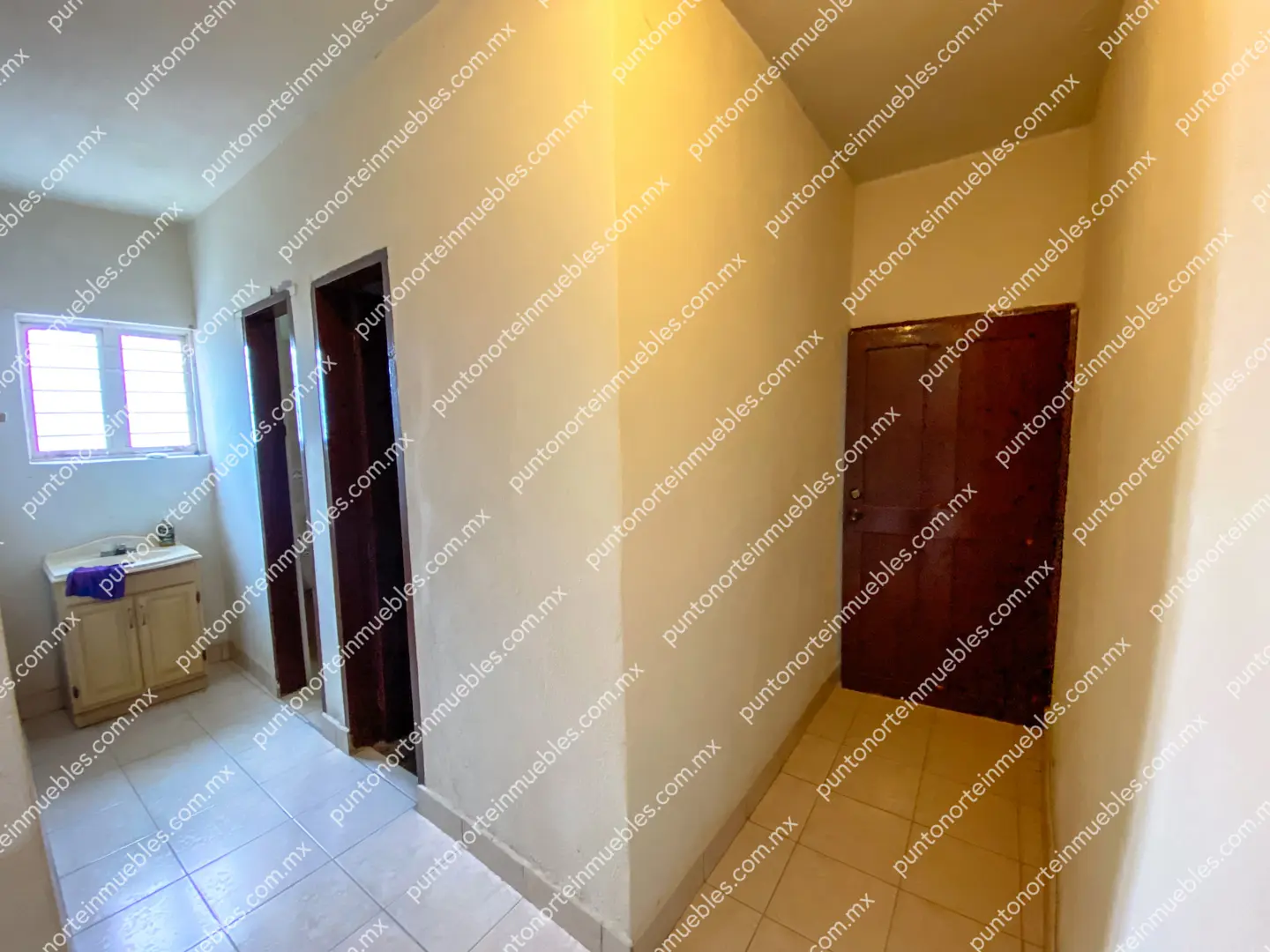 Venta Casa 3 Recámaras frente Aurrera San buena, Terreno amplio 1,052m2 con 160m2 de Construcción