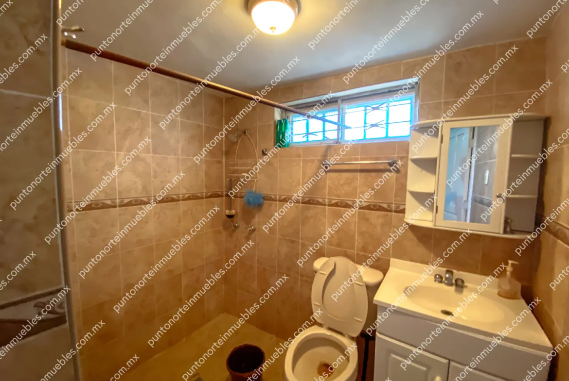Venta Casa 3 Recámaras frente Aurrera San buena, Terreno amplio 1,052m2 con 160m2 de Construcción