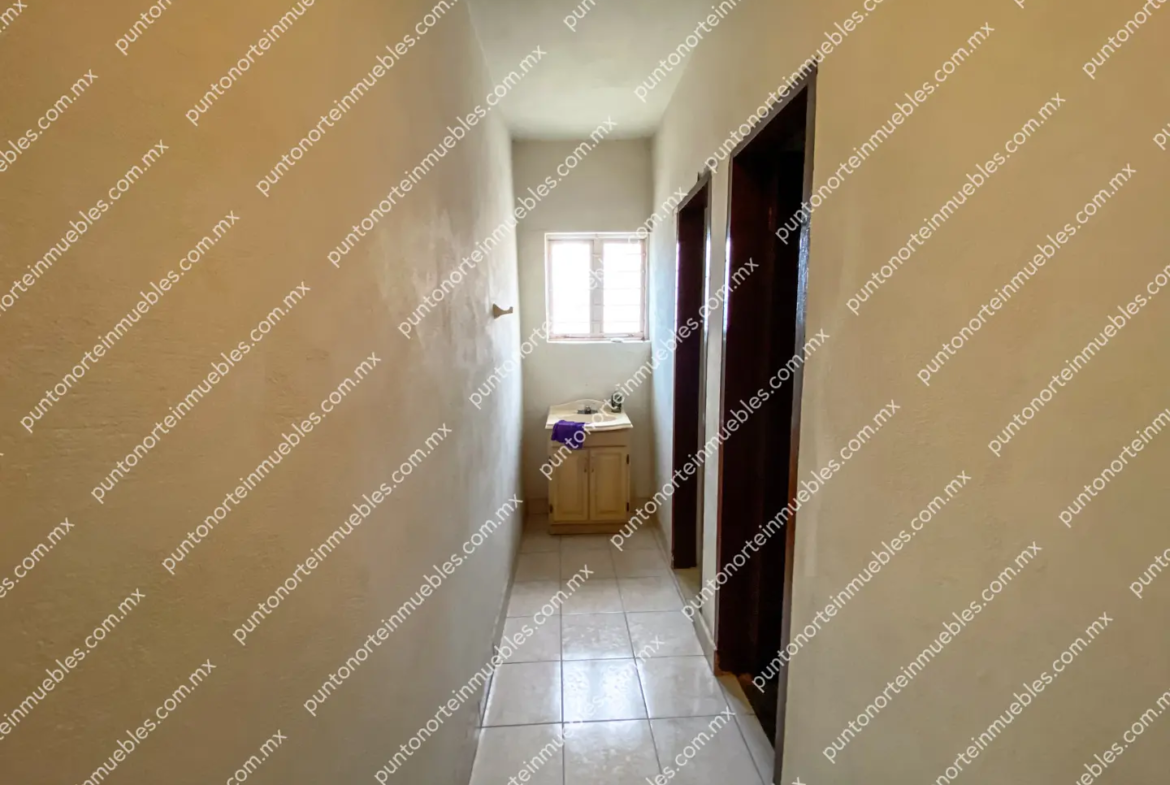 Venta Casa 3 Recámaras frente Aurrera San buena, Terreno amplio 1,052m2 con 160m2 de Construcción