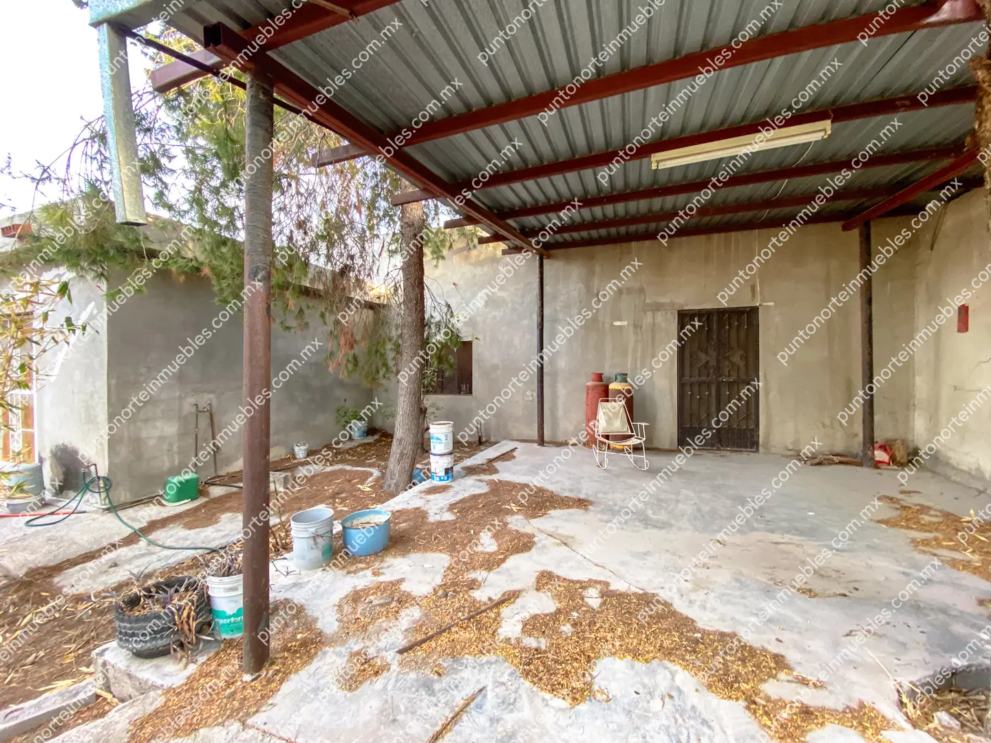 Venta Casa 3 Recámaras frente Aurrera San buena, Terreno amplio 1,052m2 con 160m2 de Construcción