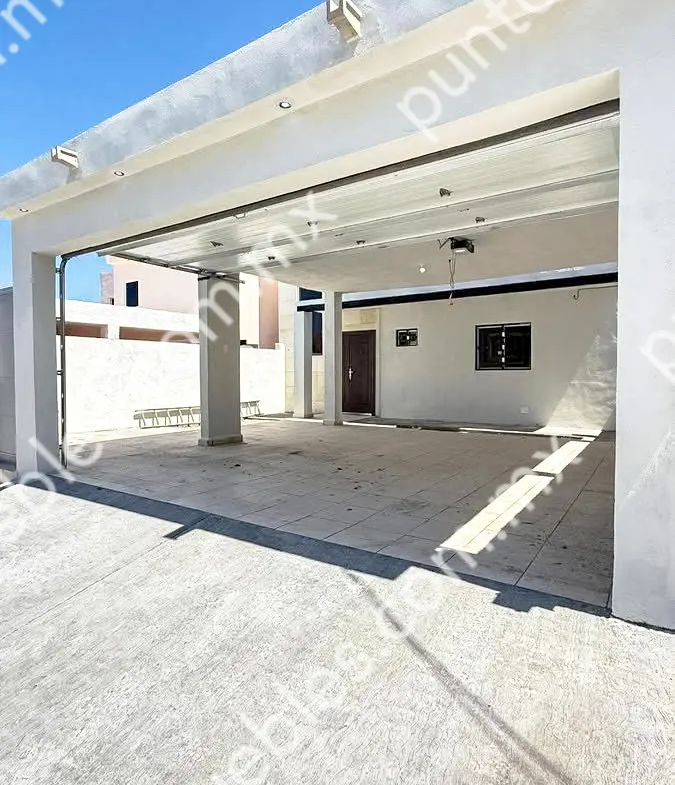 Venta Casa Nueva con 3 Recámaras, Cochera y Alberca en Col Guadalupe, cerca Oficinas CFE