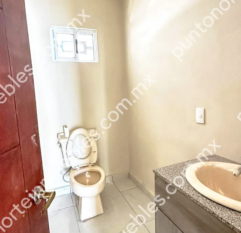 Venta Casa Nueva con 3 Recámaras, Cochera y Alberca en Col Guadalupe, cerca Oficinas CFE