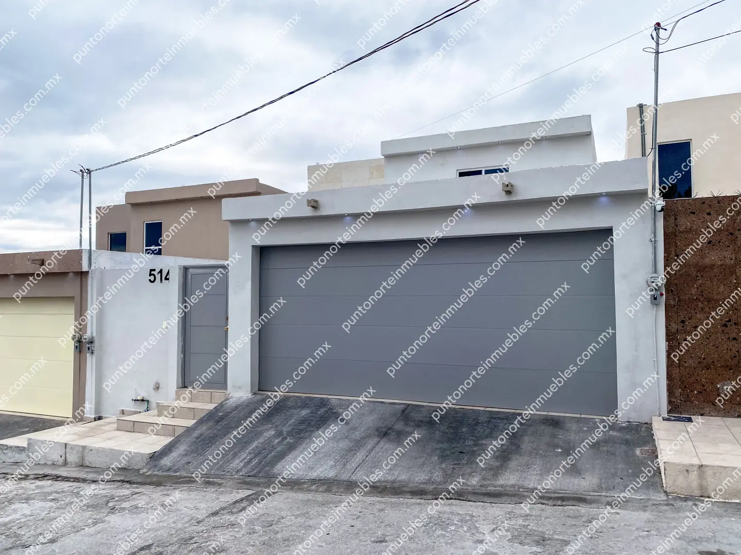 Casa Col Guadalupe por CFE 10 Venta Casa Nueva con 3 Recámaras, Cochera y Alberca en Col Guadalupe, cerca Oficinas CFE