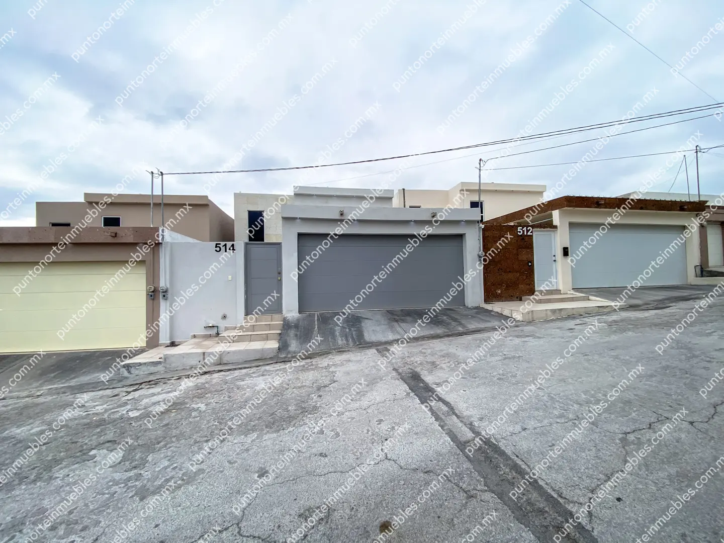 Casa Col Guadalupe por CFE 14 Venta Casa Nueva con 3 Recámaras, Cochera y Alberca en Col Guadalupe, cerca Oficinas CFE