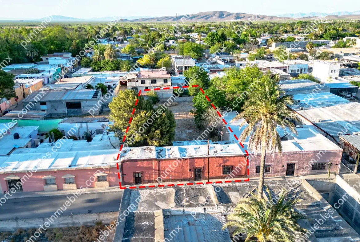 Venta Casa 3 Recámaras frente Aurrera San buena, Terreno amplio 1,052m2 con 160m2 de Construcción
