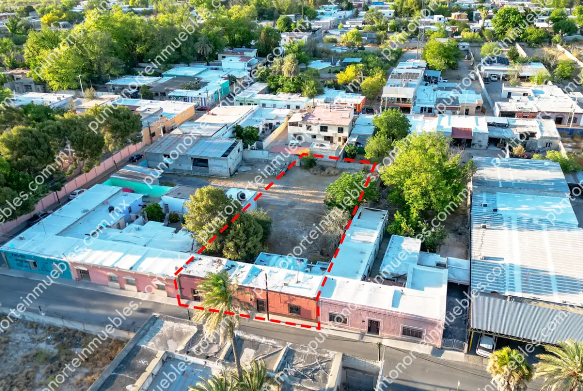 Venta Casa 3 Recámaras frente Aurrera San buena, Terreno amplio 1,052m2 con 160m2 de Construcción