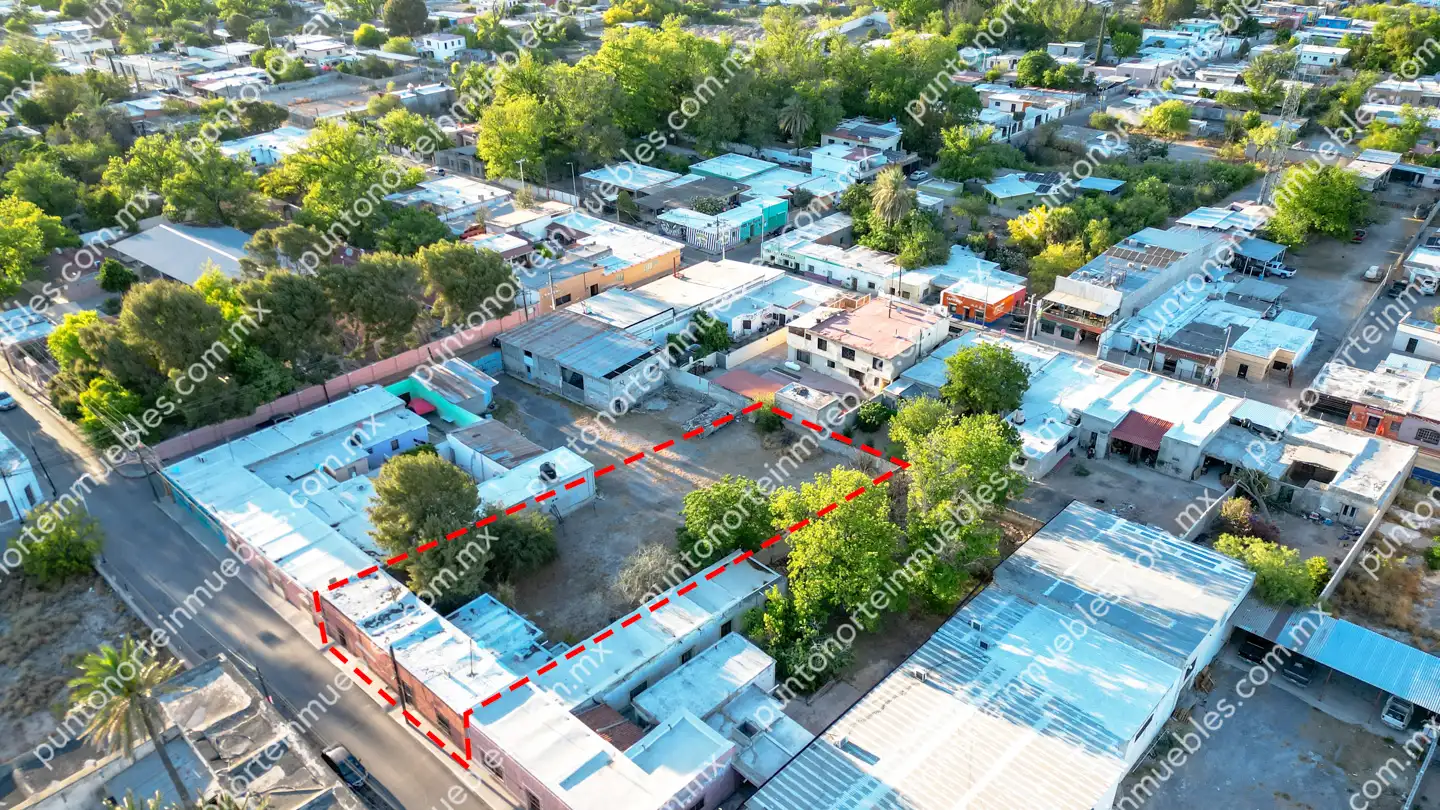 Venta Casa 3 Recámaras frente Aurrera San buena, Terreno amplio 1,052m2 con 160m2 de Construcción