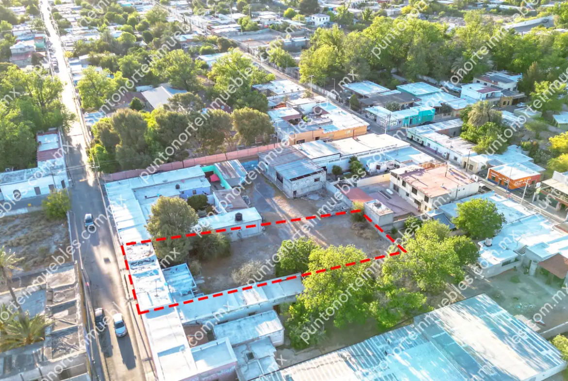 Venta Casa 3 Recámaras frente Aurrera San buena, Terreno amplio 1,052m2 con 160m2 de Construcción