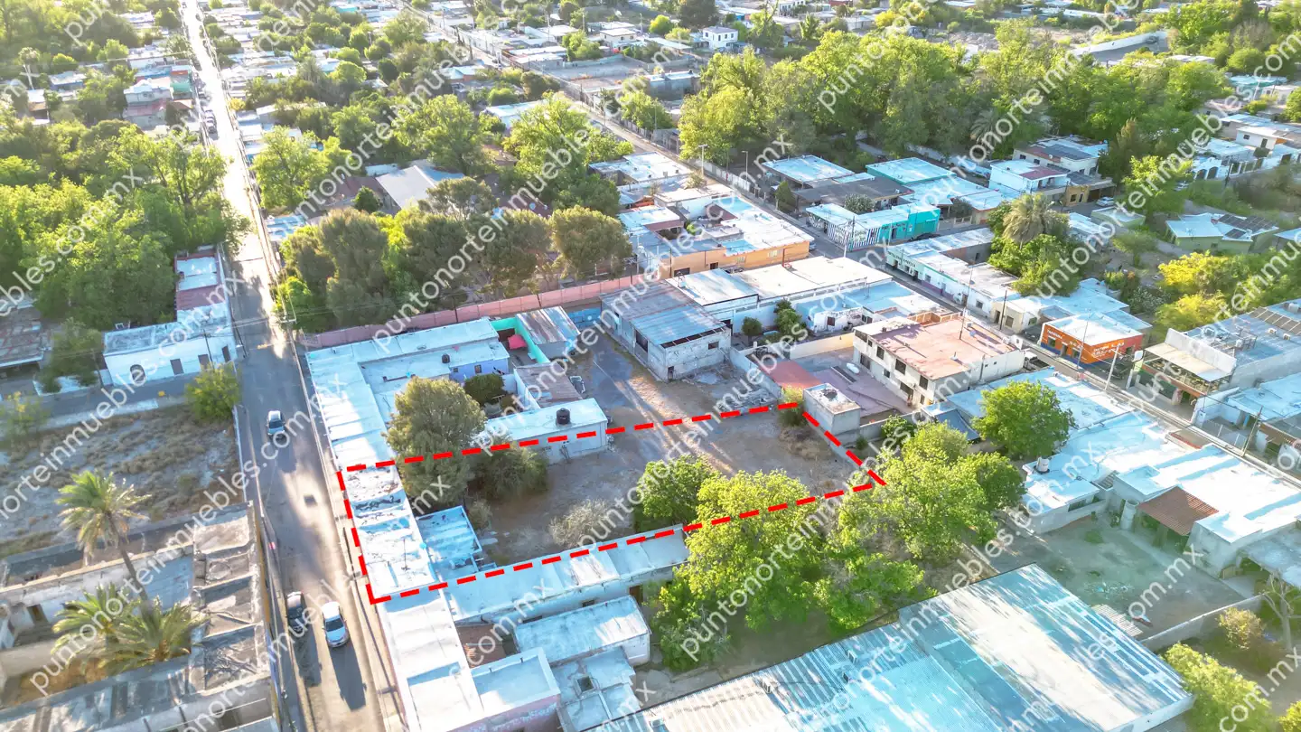 Venta Casa 3 Recámaras frente Aurrera San buena, Terreno amplio 1,052m2 con 160m2 de Construcción
